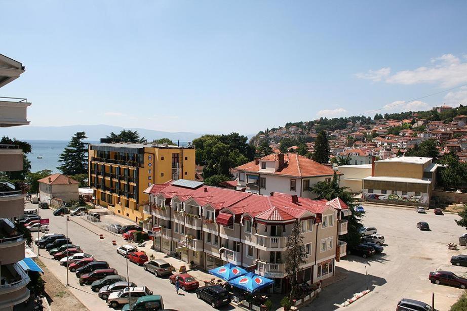 Ristevski Apartments أوهغيد المظهر الخارجي الصورة